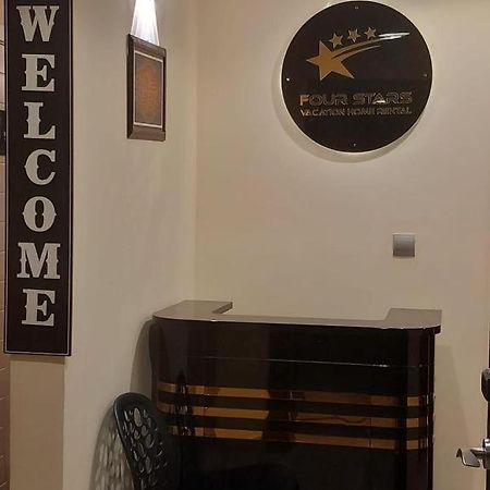Four Stars Hostel Дубай Экстерьер фото